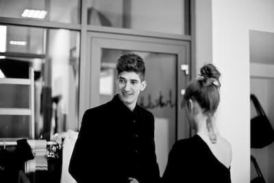 Jakie są najważniejsze akcesoria w profesjonalnym studio fotograficznym?