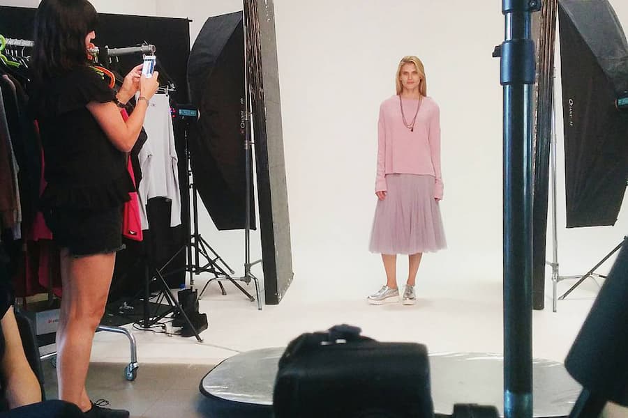 Studio Stawki - Sesja produktowa w studiu - jak zrobić zdjęcia do sklepu internetowego?