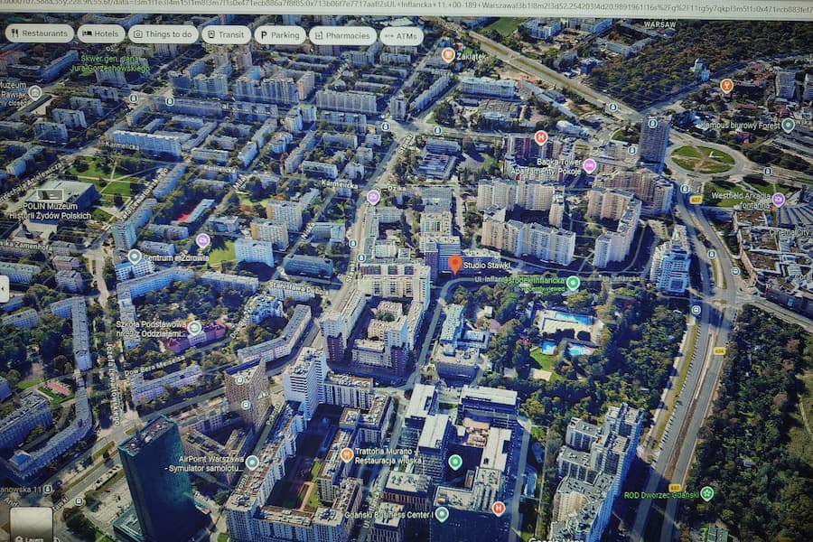 Studio Stawki - Obsługa klientów spoza Warszawy: Logistyka sesji zdjęciowej z dojazdem z Lotniska Chopina lub Dworca Centralnego Studio Stawki - Obsługa klientów spoza Warszawy: Logistyka sesji zdjęciowej z dojazdem z Lotniska Chopina lub Dworca Centralnego